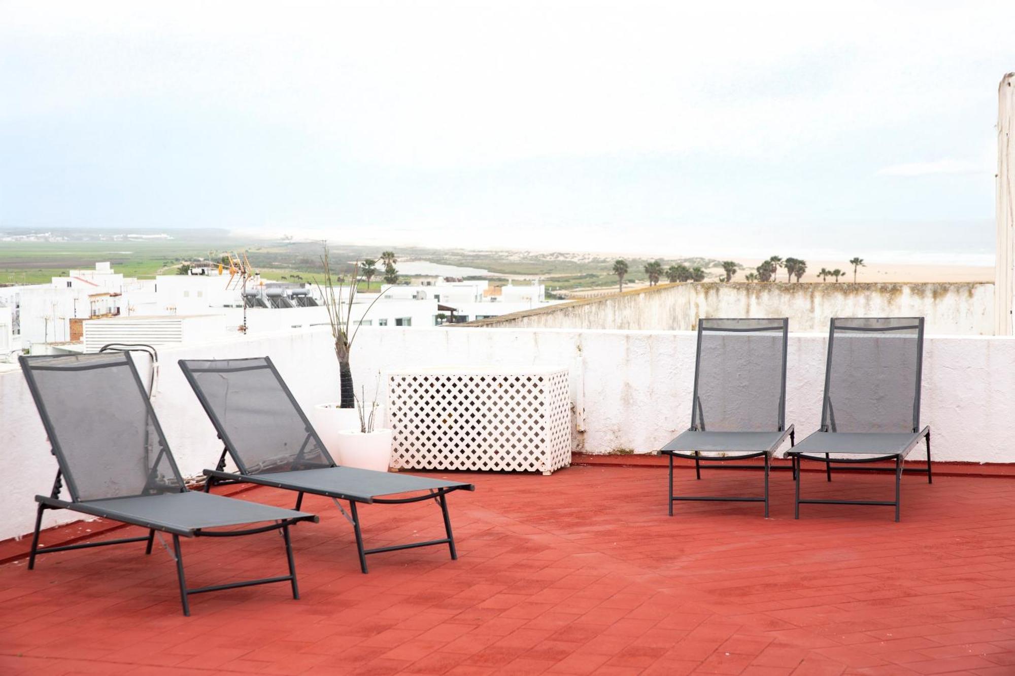 Conil Apartamentos La Dama Y El Vagabundo Conil De La Frontera Bagian luar foto