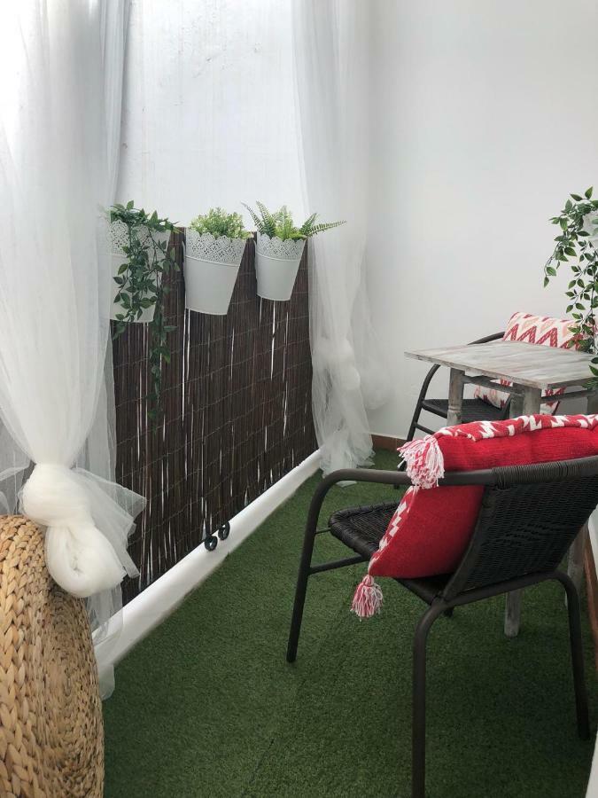 Conil Apartamentos La Dama Y El Vagabundo Conil De La Frontera Bagian luar foto